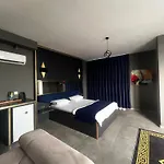 216 Hill Отель 2*